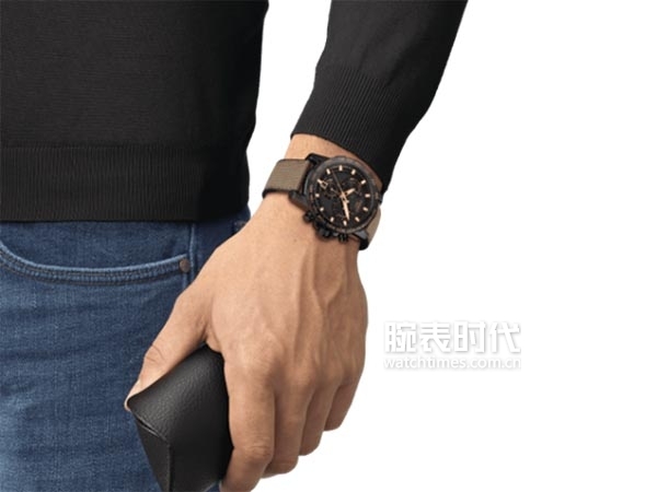 4.速敢系列石英款男士腕表，日常佩戴的时尚选择