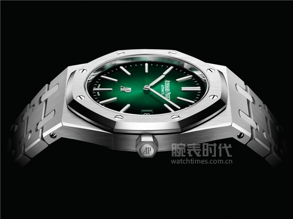 爱彼推出五款全新皇家橡树系列绿色表盘腕表