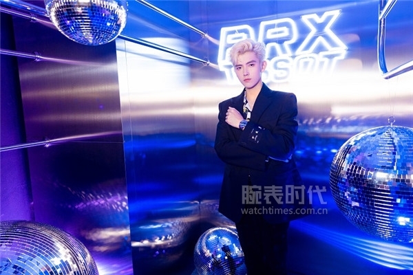 这一刻 回到未来 天梭携手并肩陈飞宇 同往PRX系列产品新产品发布会