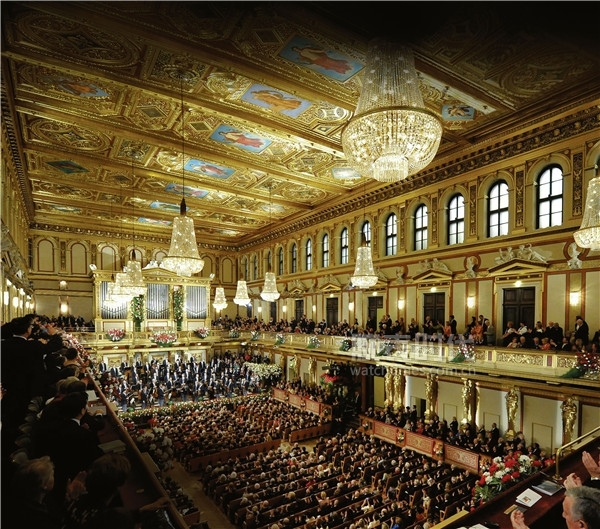 维也纳爱乐乐团携手独家合作伙伴劳力士 于奥地利维也纳金色大厅隆重呈献 2022 年新年音乐会