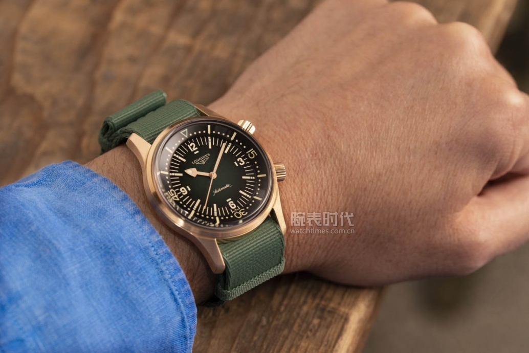 浪琴手表发布经典还原系列产品青铜潜水员腕表