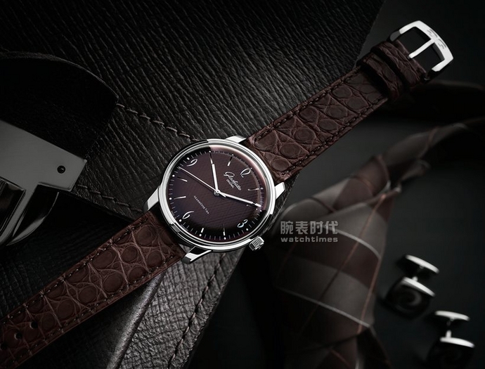 遇上披头士：格拉苏蒂原创设计六零年代标示系列产品手表