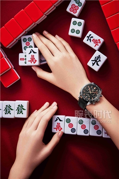 2. 鴻兔上腕 再啟新章 TAG HEUER泰格豪雅卡萊拉系列（CARRERA）兔年計時碼表迎新賀歲