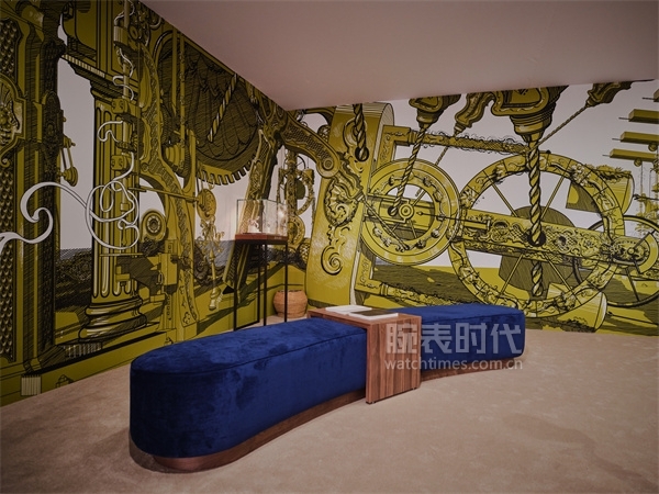 01. 倫敦弗里茲藝術博覽會上寶璣與巴勃羅·布朗斯坦聯(lián)手創(chuàng)作的壁畫作品