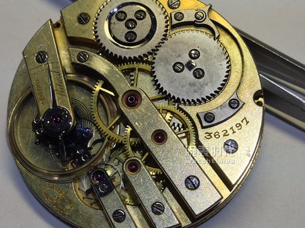 江诗丹顿古董怀表机芯