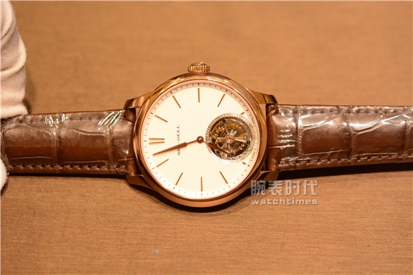 国表精粹海鸥珍珠陀手表图赏